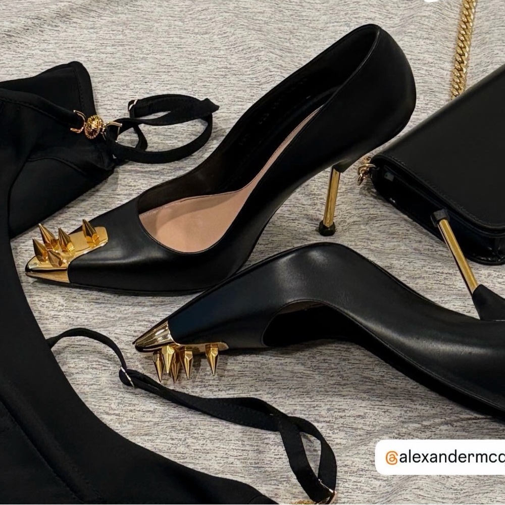 Alexander McQueen Black Leather Pointed Pumps with Gold Spike Toe